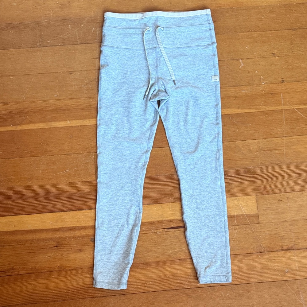 Vuori Gray Leggings